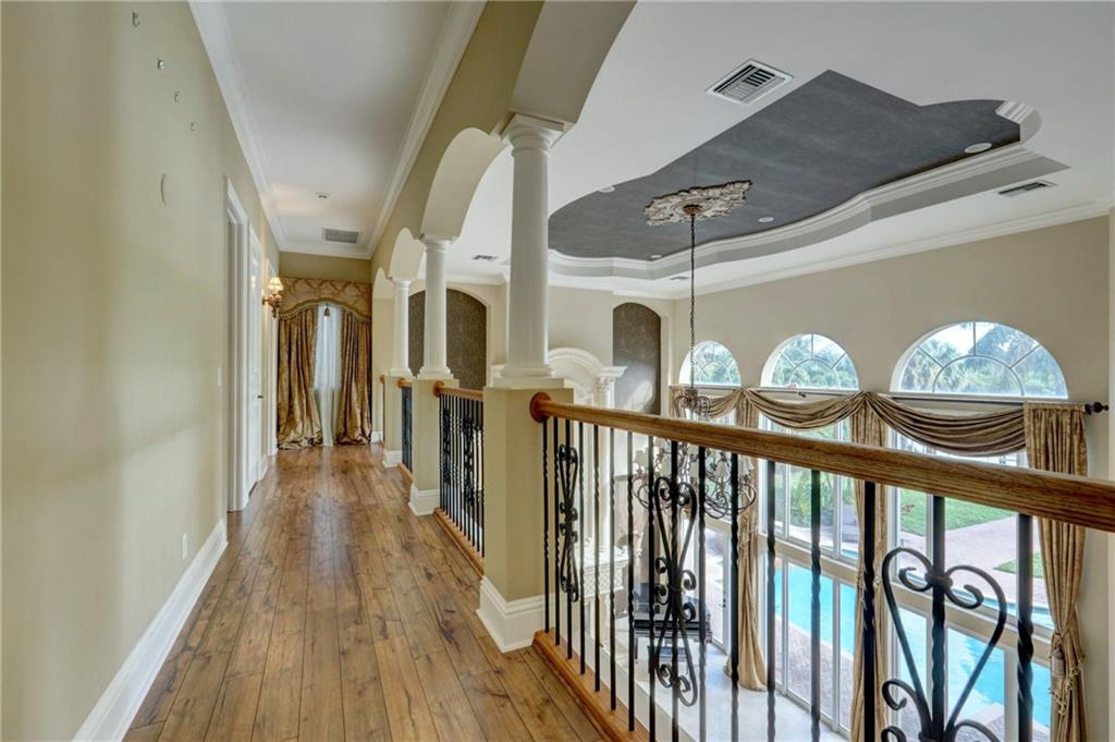 Paradise Port - Residential