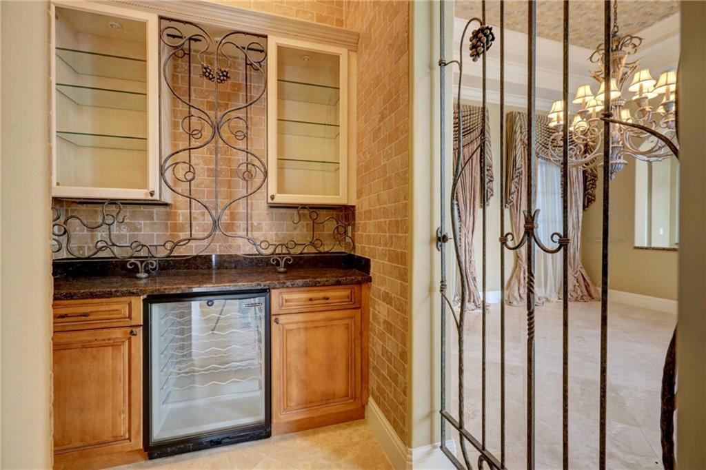 Paradise Port - Residential