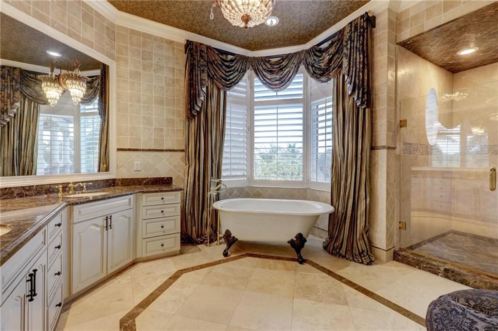 Paradise Port - Residential