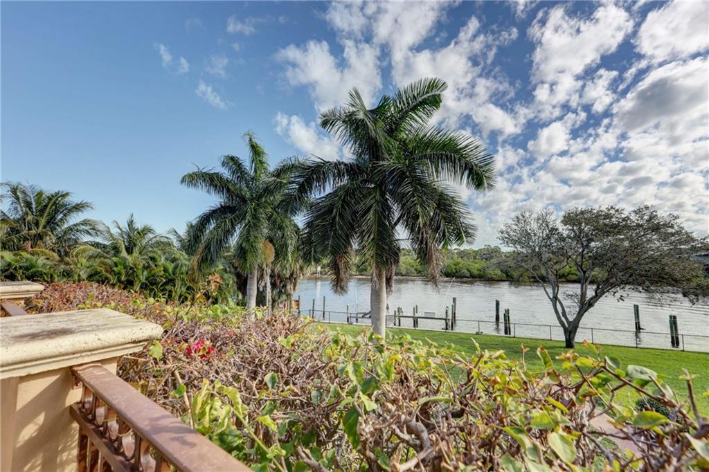 Paradise Port - Residential