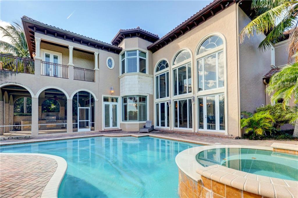 Paradise Port - Residential