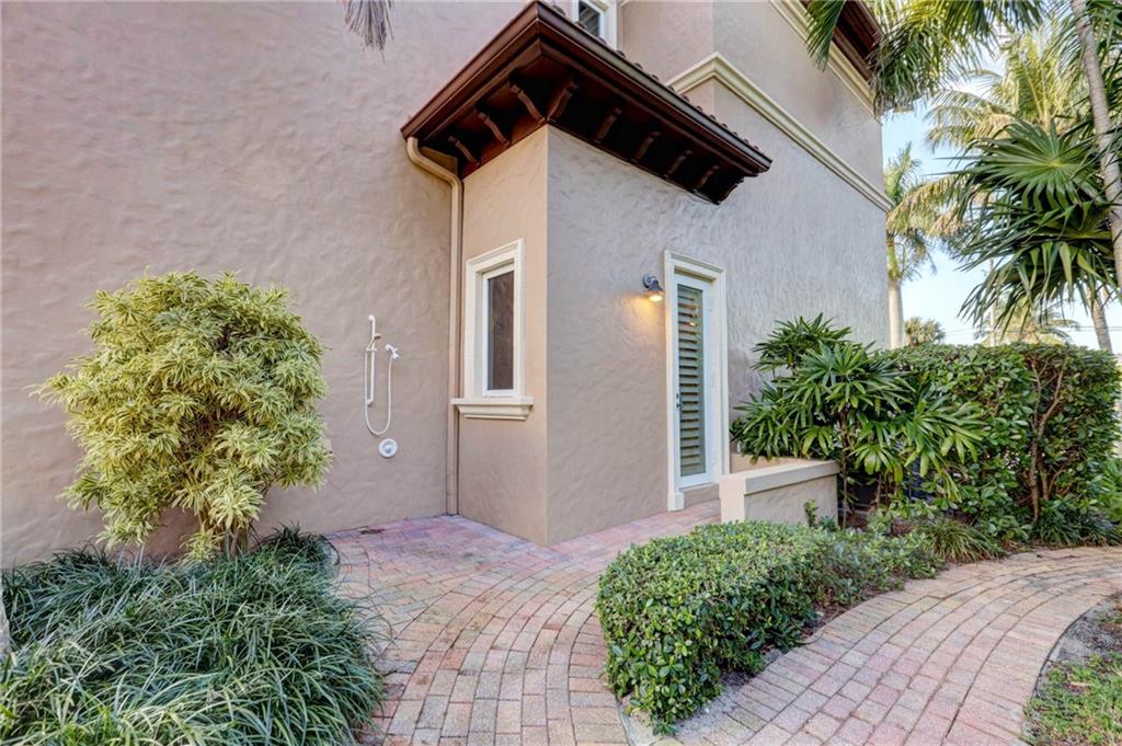 Paradise Port - Residential