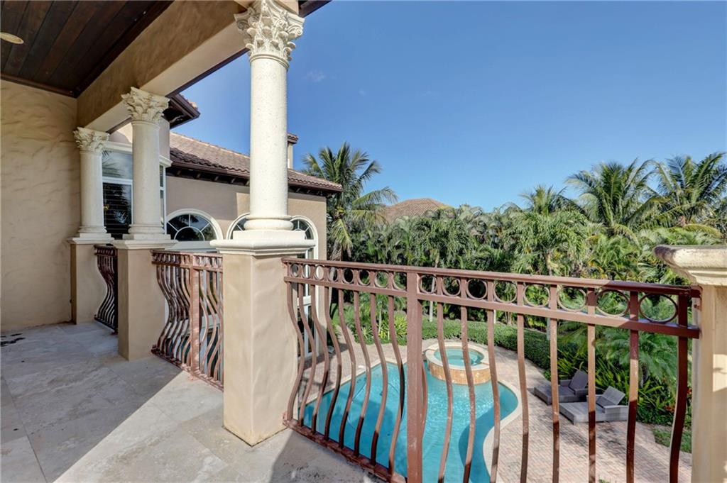 Paradise Port - Residential