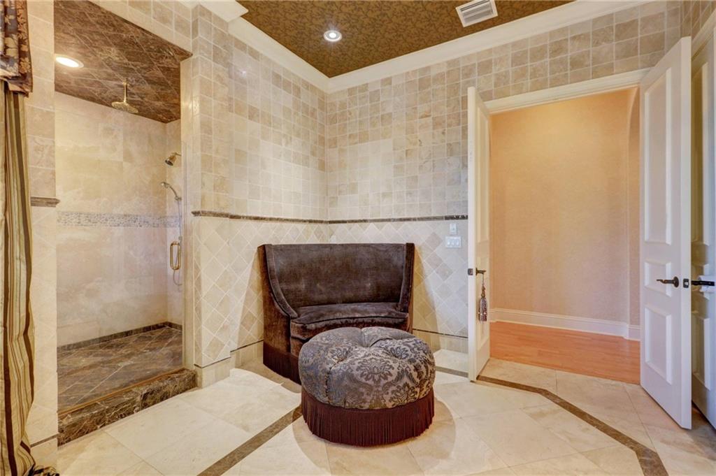 Paradise Port - Residential