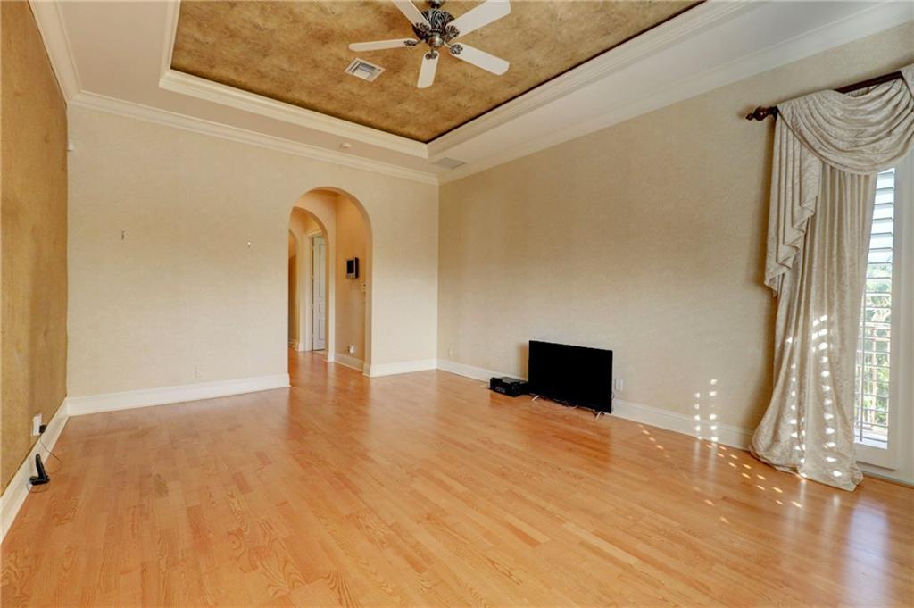 Paradise Port - Residential