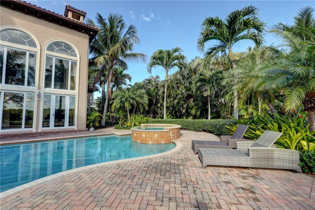 Paradise Port - Residential