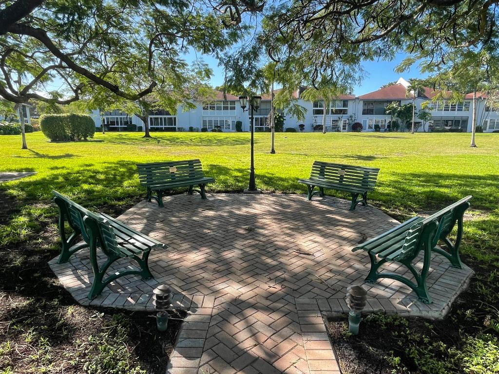 6525 S Oriole Boulevard 1050