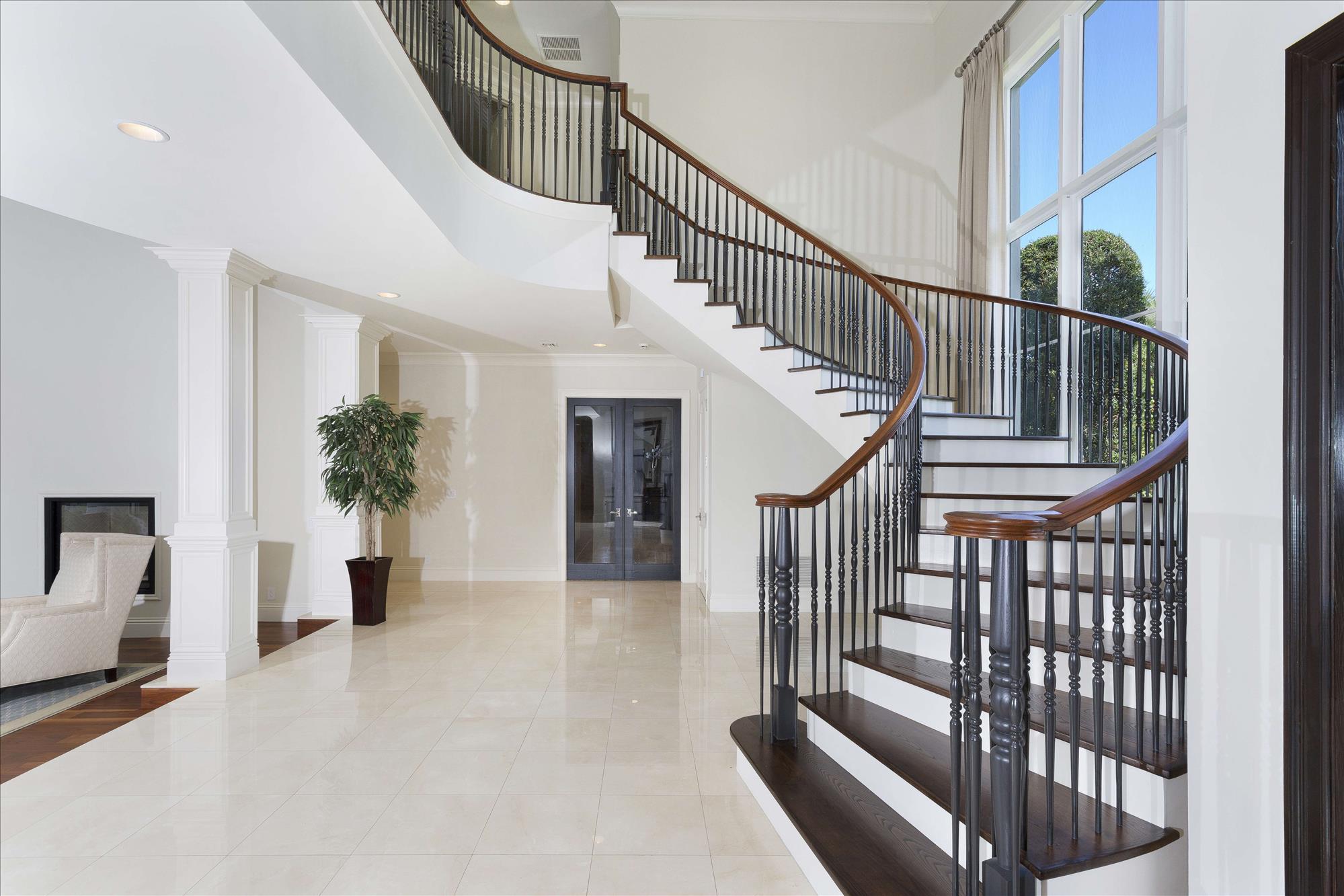 THE SANCTUARY - Residential