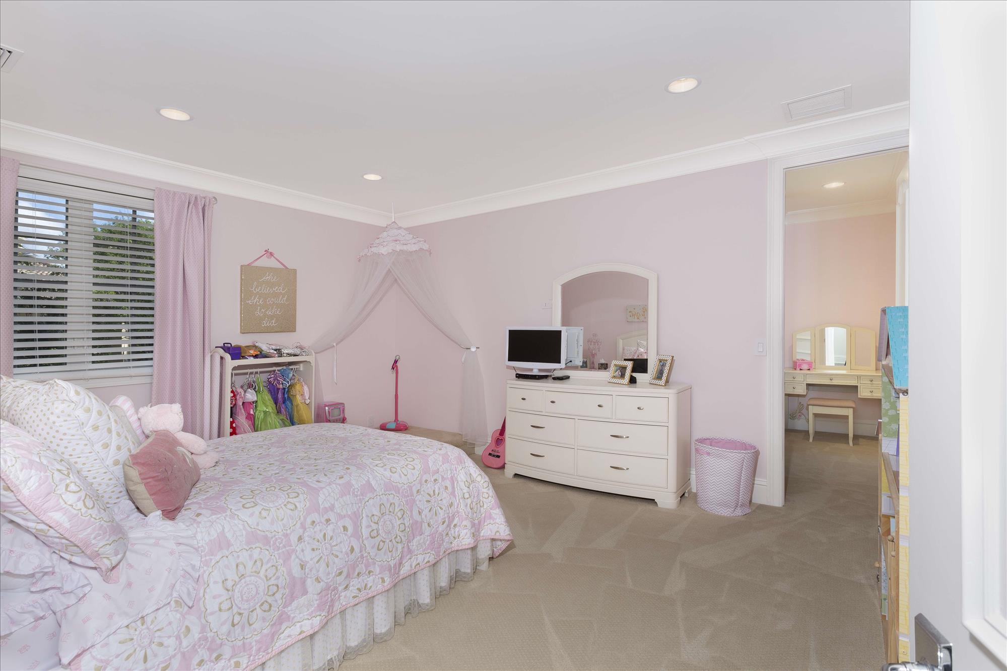 THE SANCTUARY - Residential