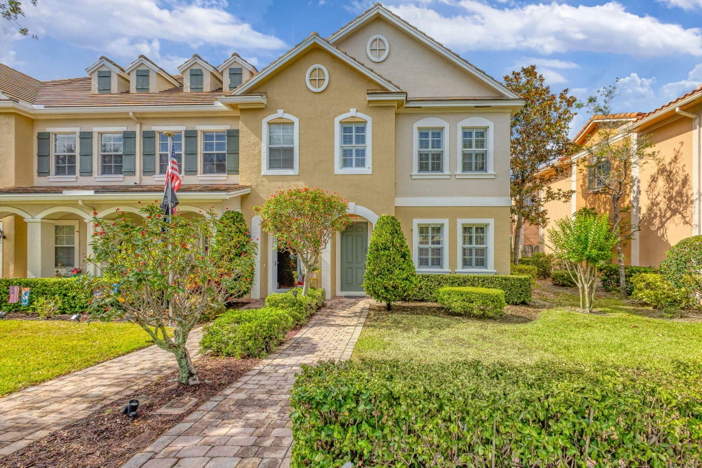 Photo of 575 Dakota Drive, Jupiter, FL 33458 (MLS # R11115327)
