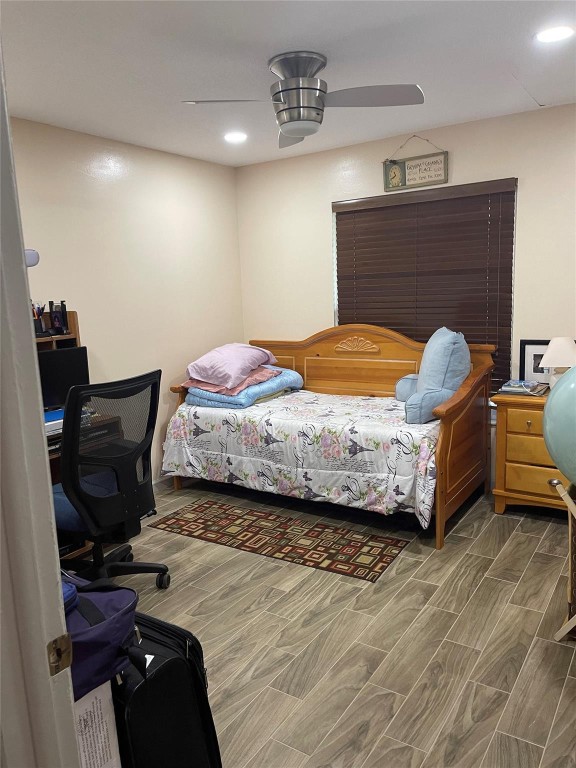 LAKES OF CARRIAGE HILLS 2 - Residential