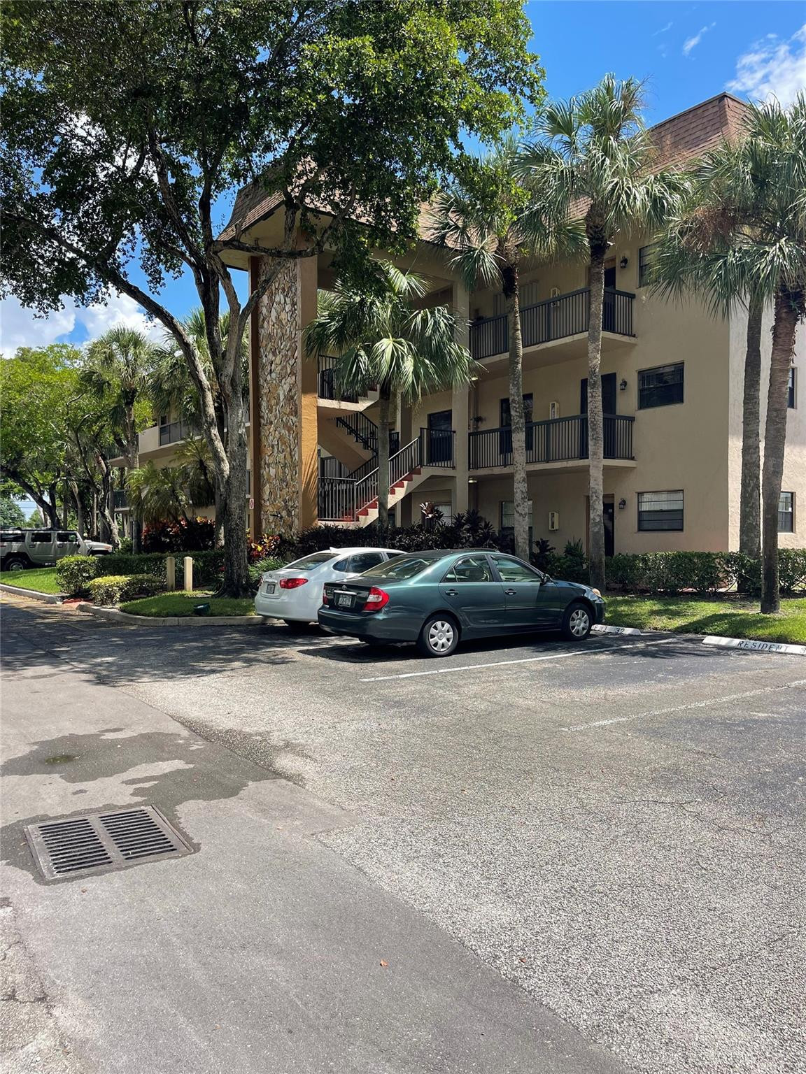 LAKES OF CARRIAGE HILLS 2 - Residential
