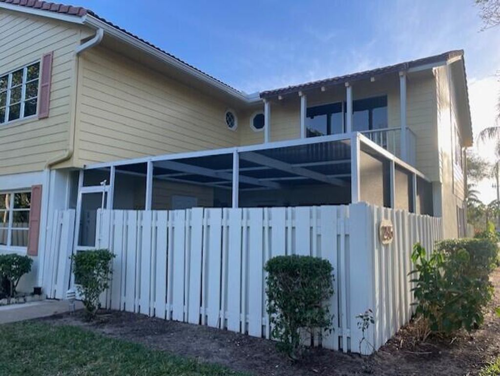 Photo of 295 Seabreeze Circle, Jupiter, FL 33477 (MLS # R10963821)