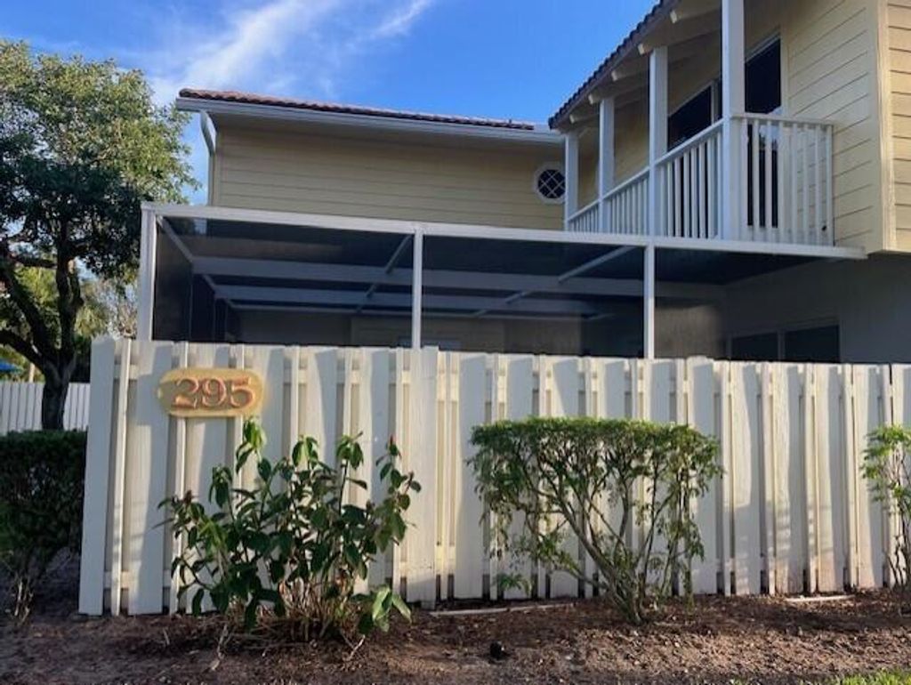 Photo of 295 Seabreeze Circle, Jupiter, FL 33477 (MLS # R10963821)