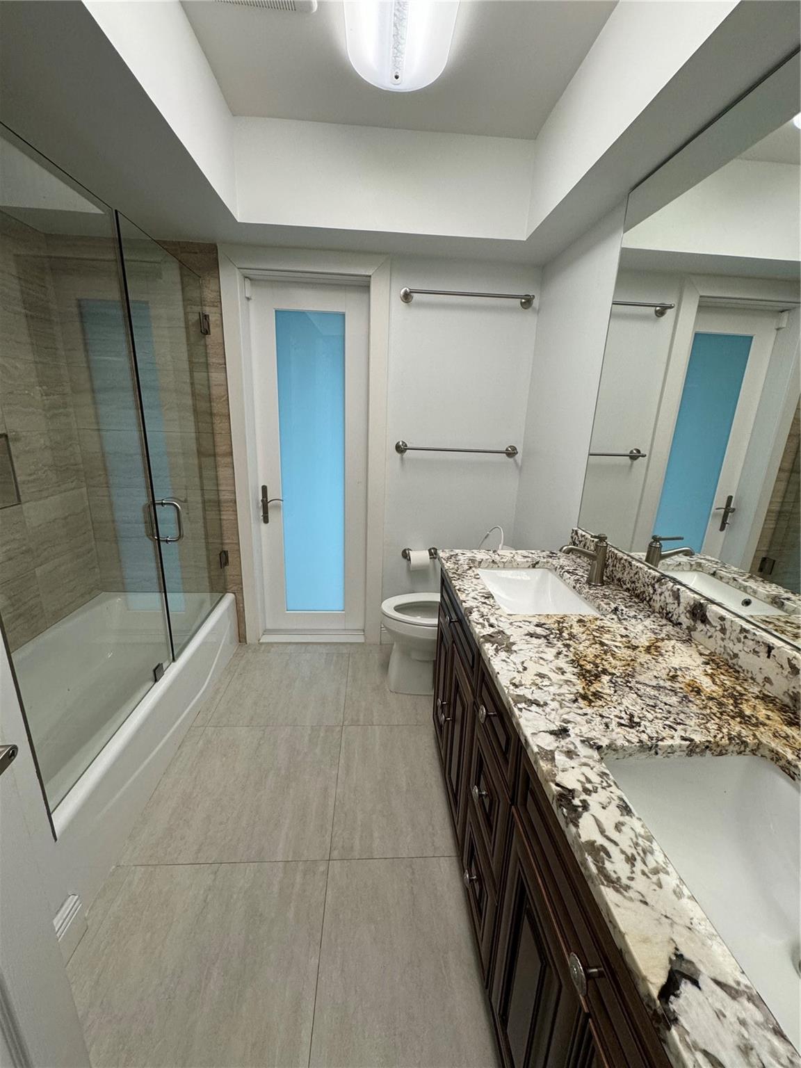 SALA DEL MAR - Residential Lease