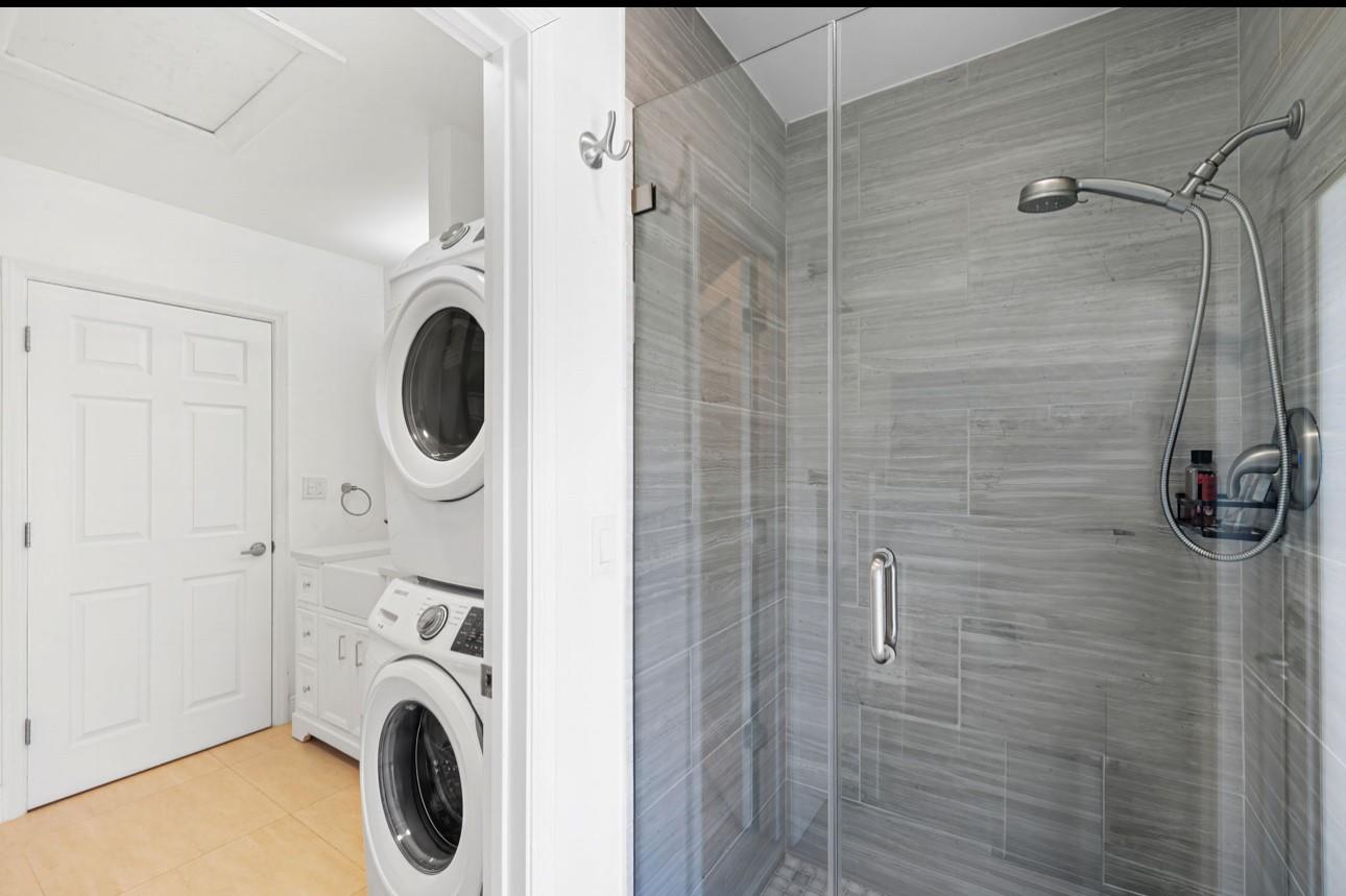 SALA DEL MAR - Residential Lease
