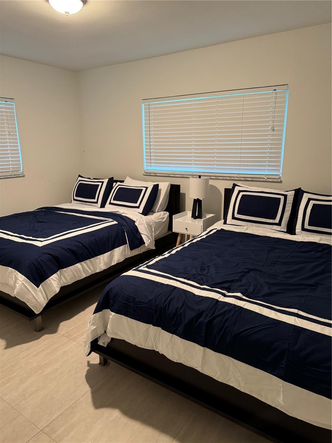 SALA DEL MAR - Residential Lease