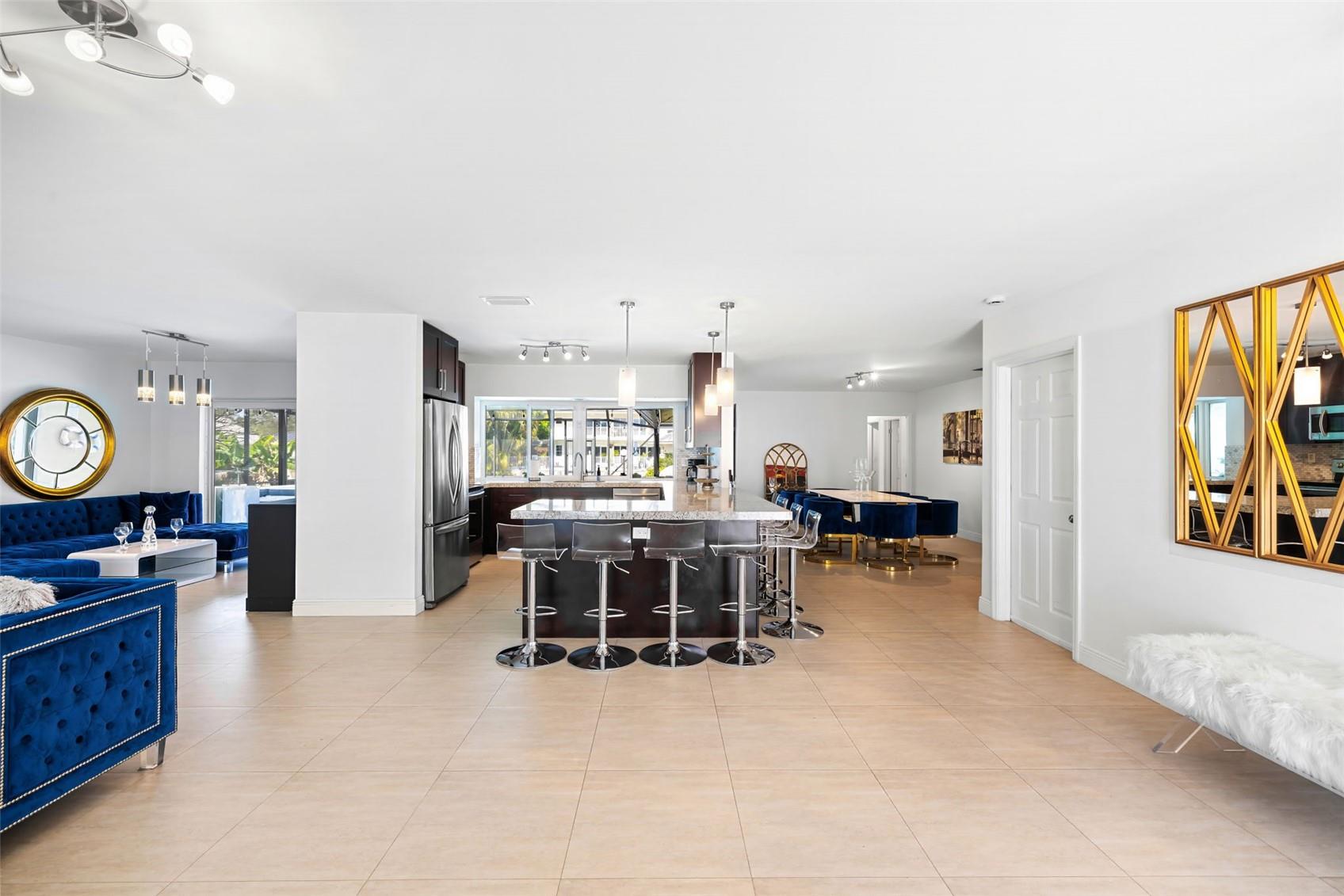 SALA DEL MAR - Residential Lease