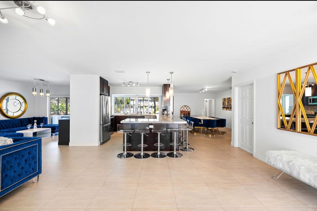 SALA DEL MAR - Residential Lease