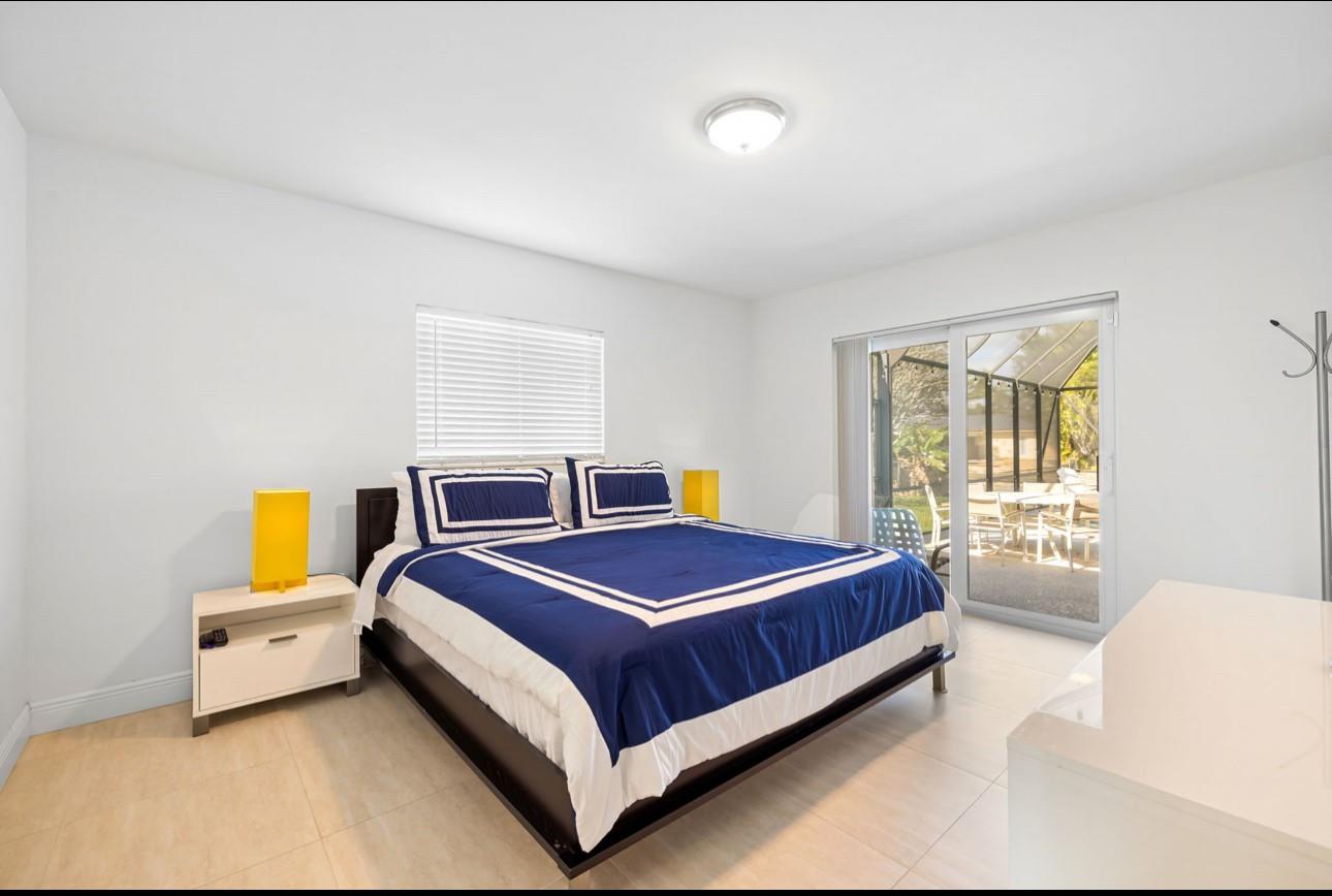 SALA DEL MAR - Residential Lease