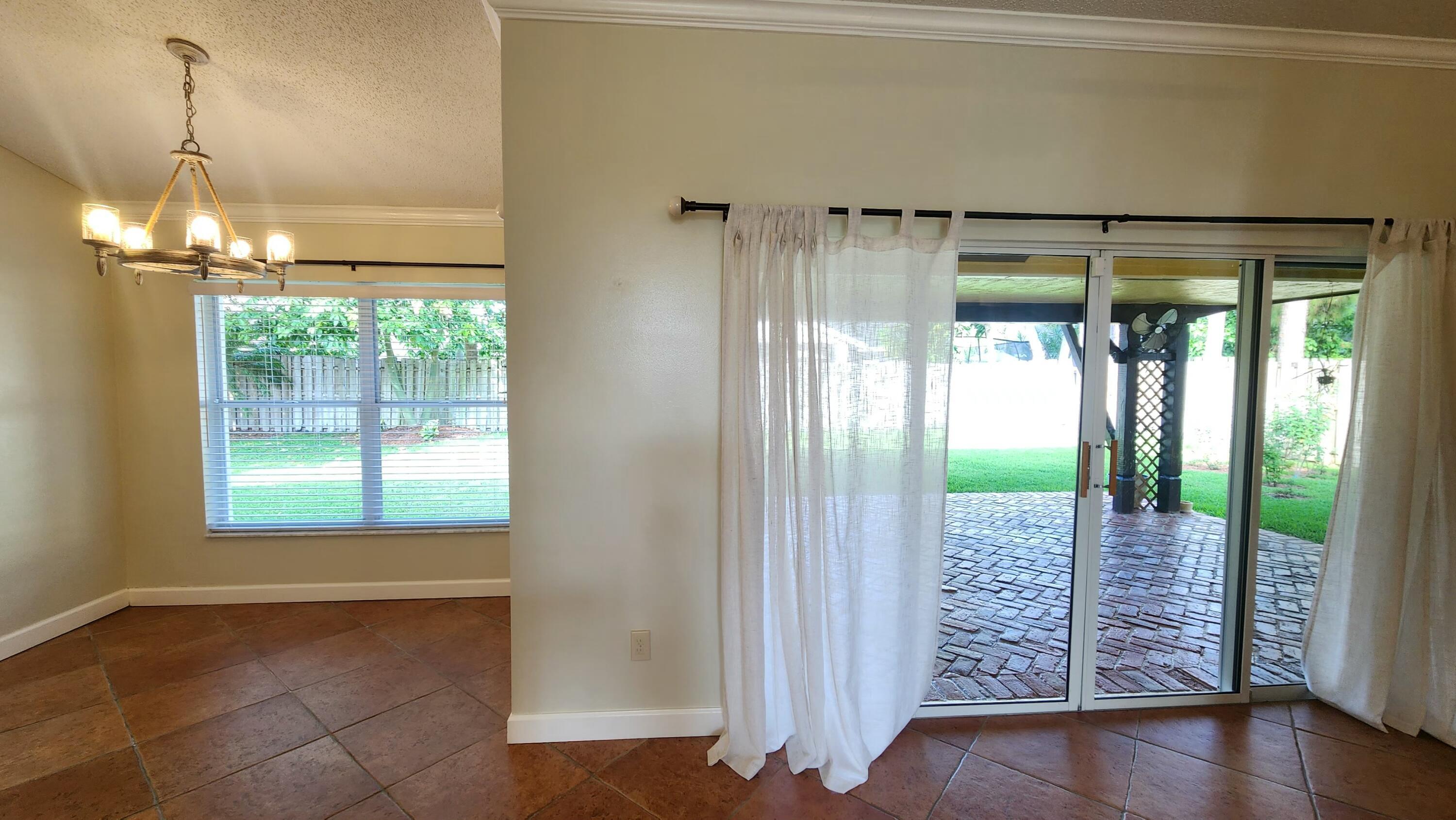 MEADOWLAND COVE PL 2 OF WELLINGTON - Residential