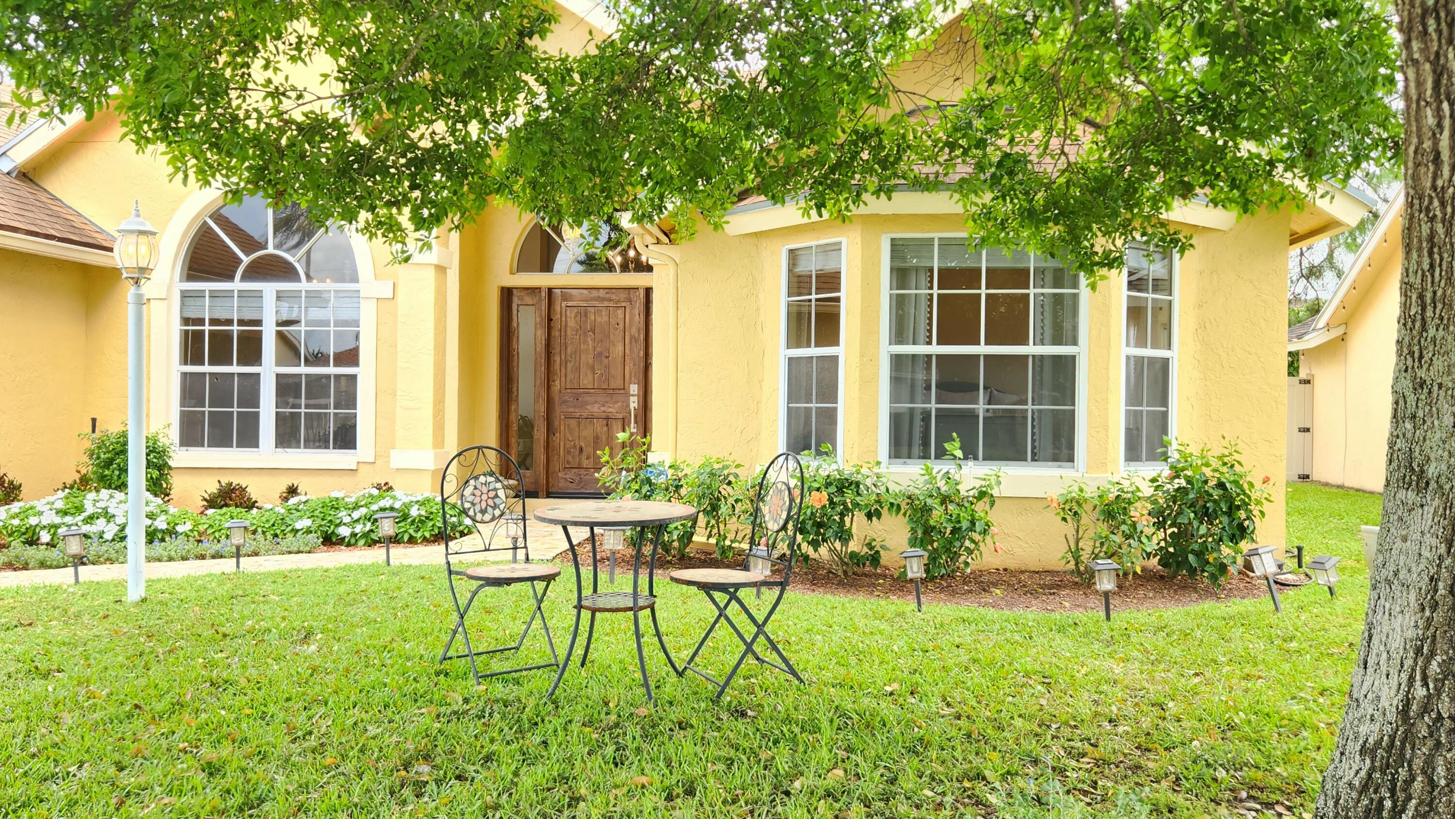 MEADOWLAND COVE PL 2 OF WELLINGTON - Residential