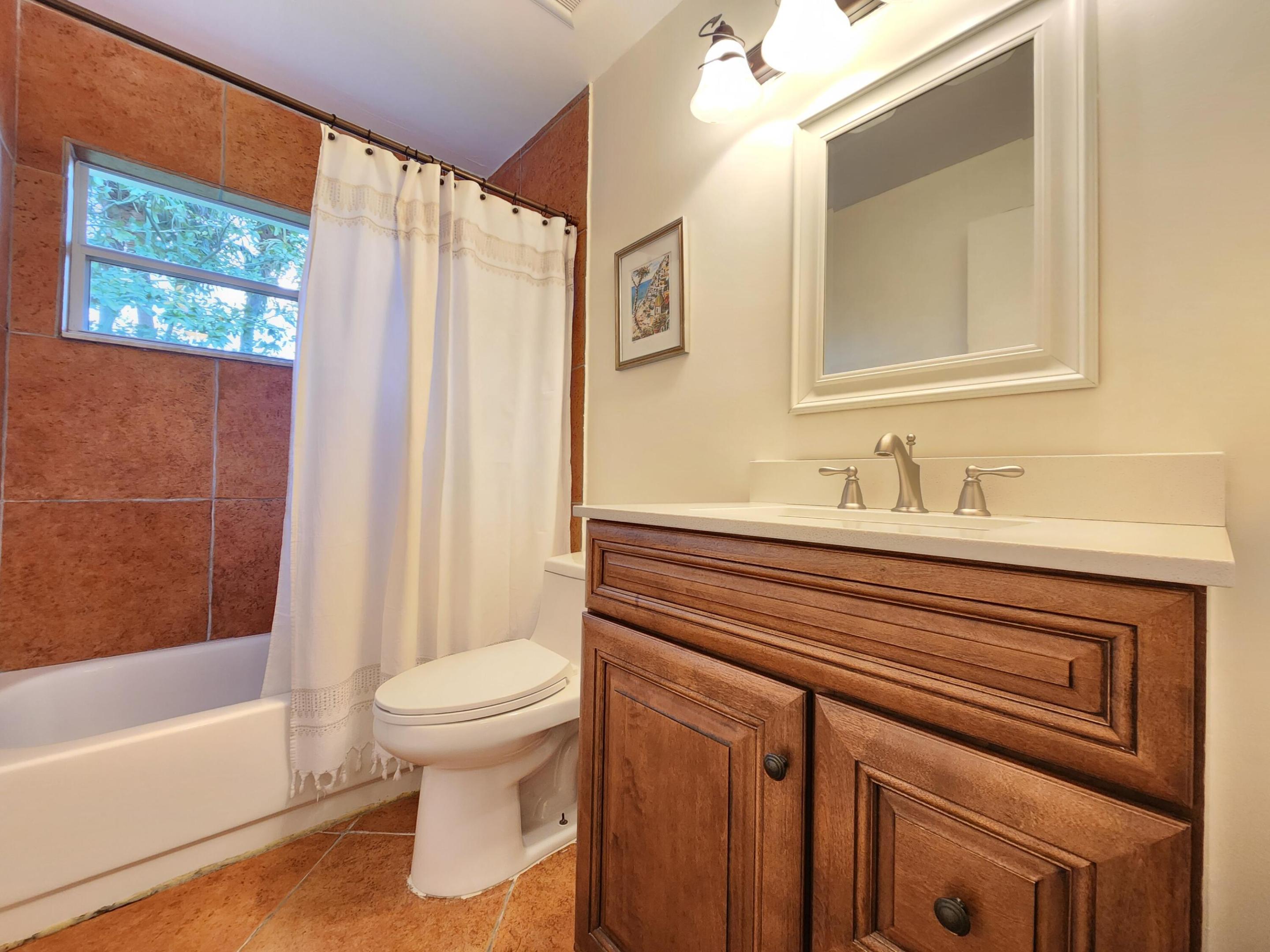 MEADOWLAND COVE PL 2 OF WELLINGTON - Residential