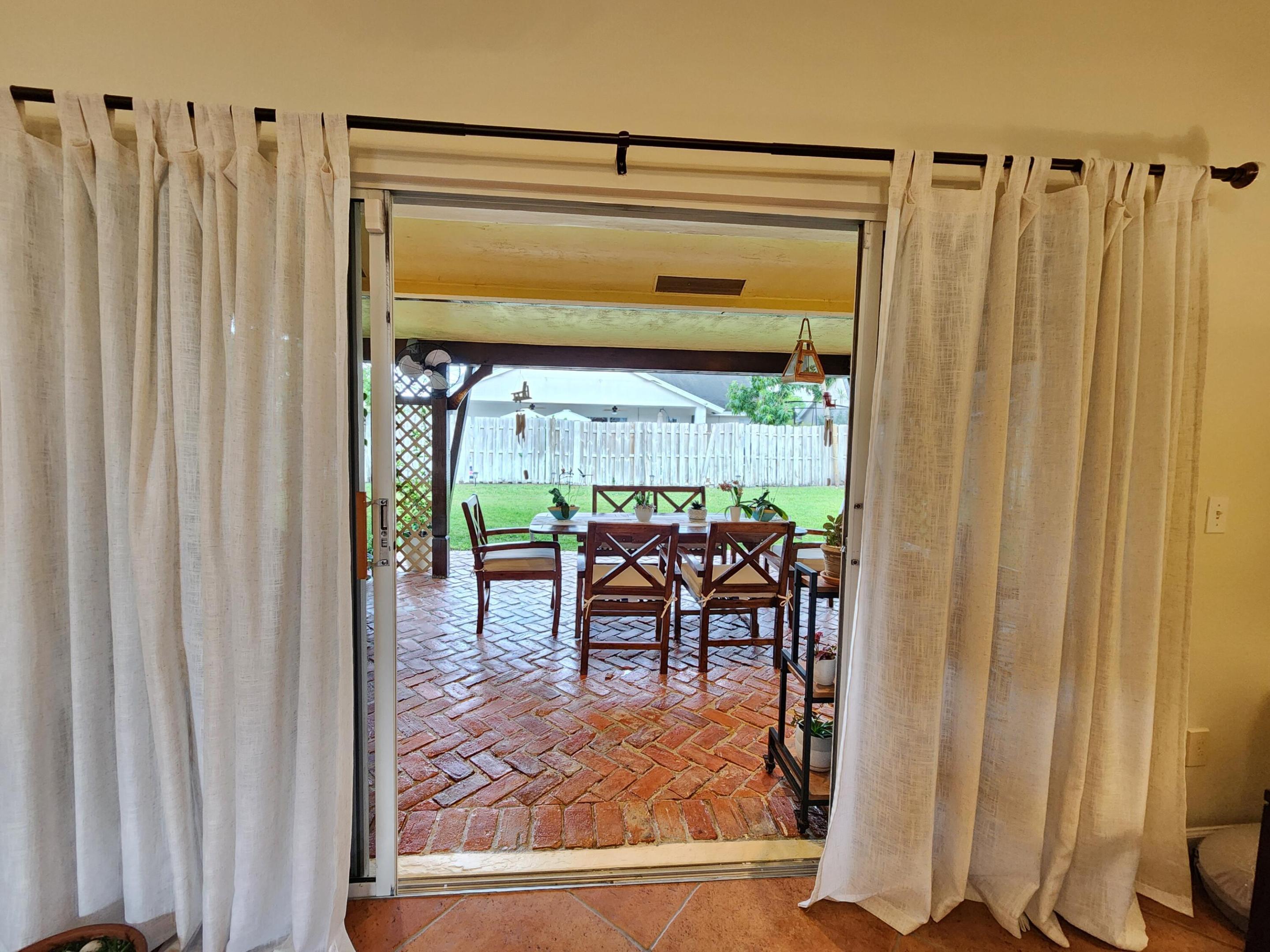 MEADOWLAND COVE PL 2 OF WELLINGTON - Residential