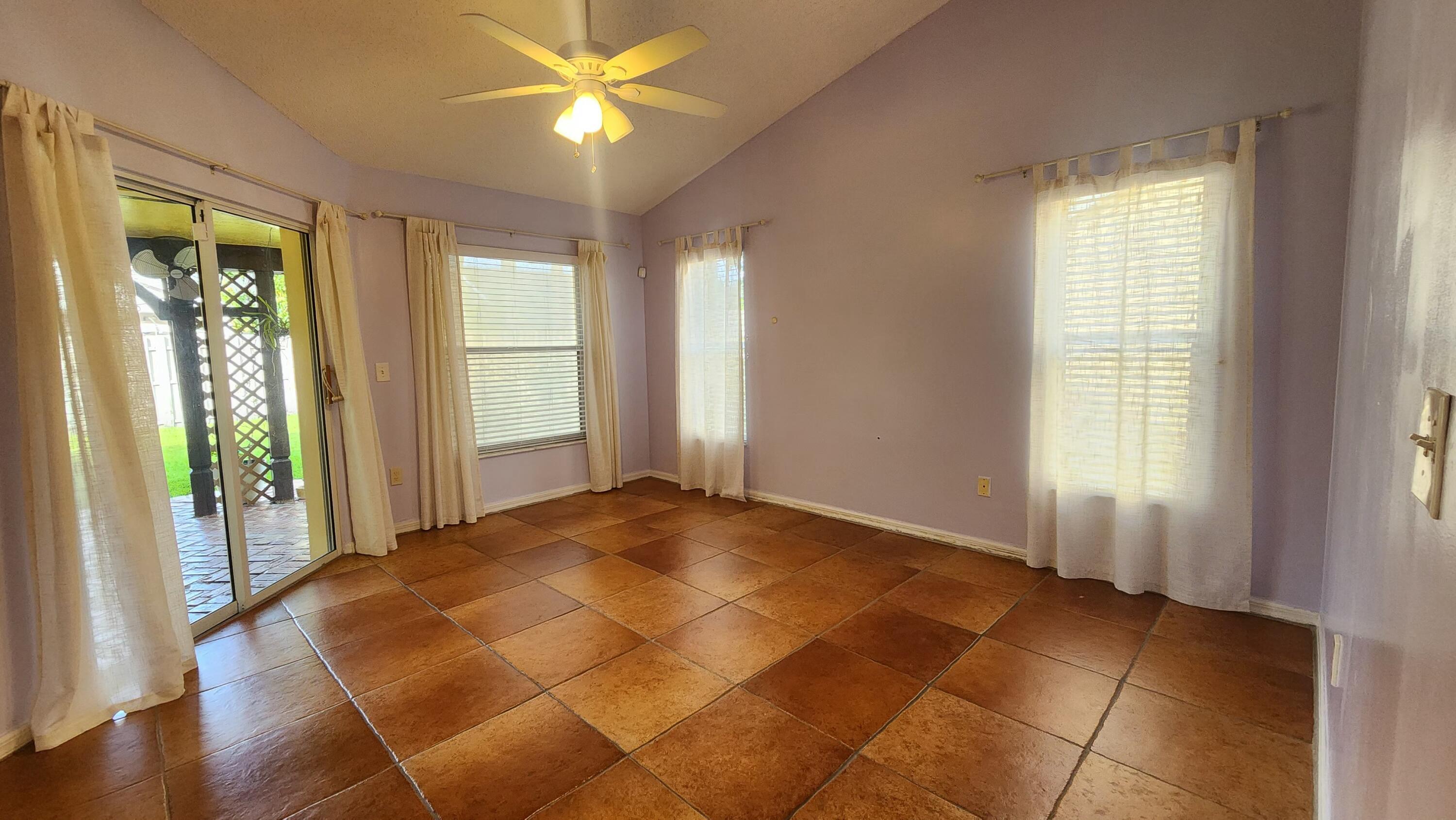 MEADOWLAND COVE PL 2 OF WELLINGTON - Residential