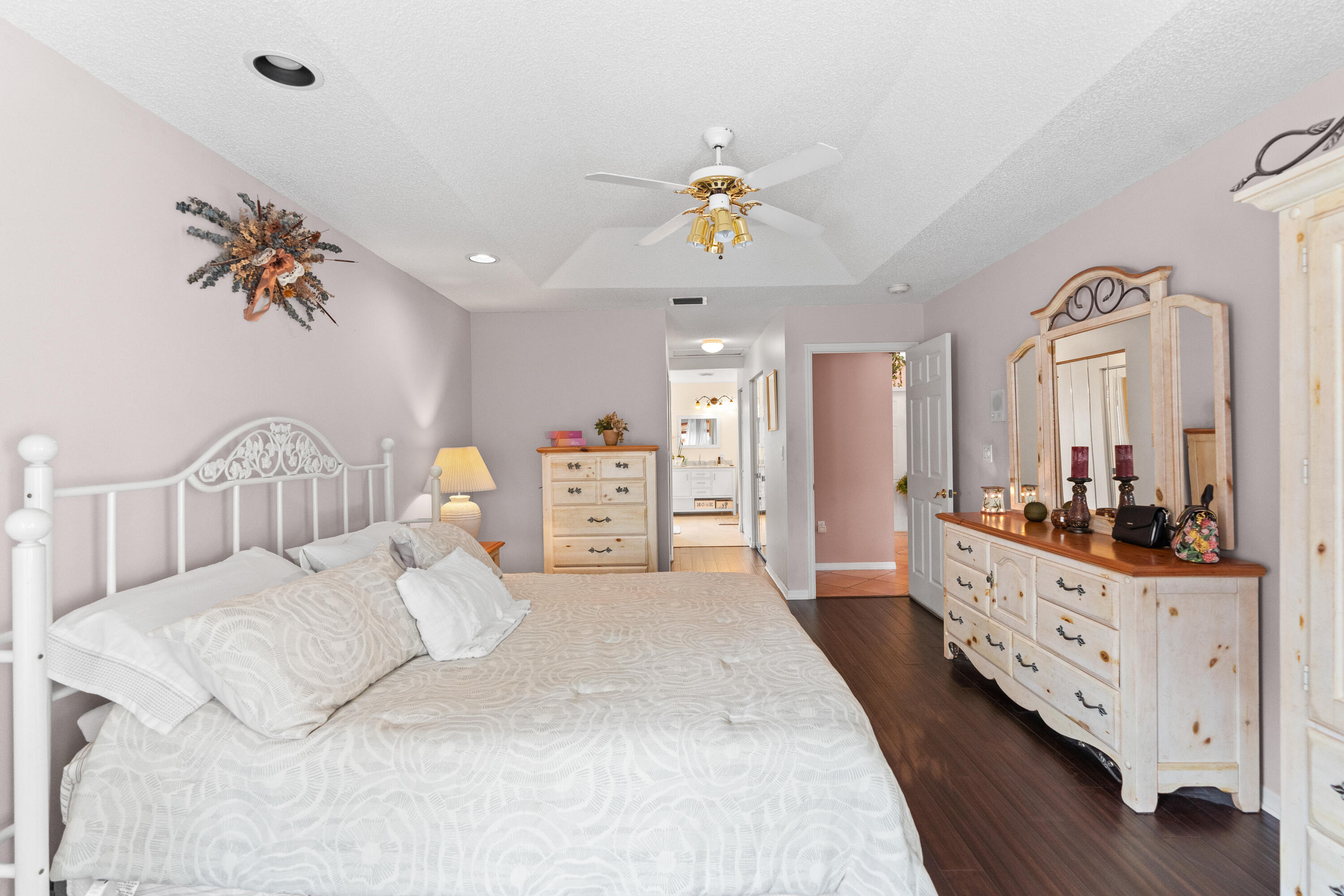 SILVER LAKES - Residential