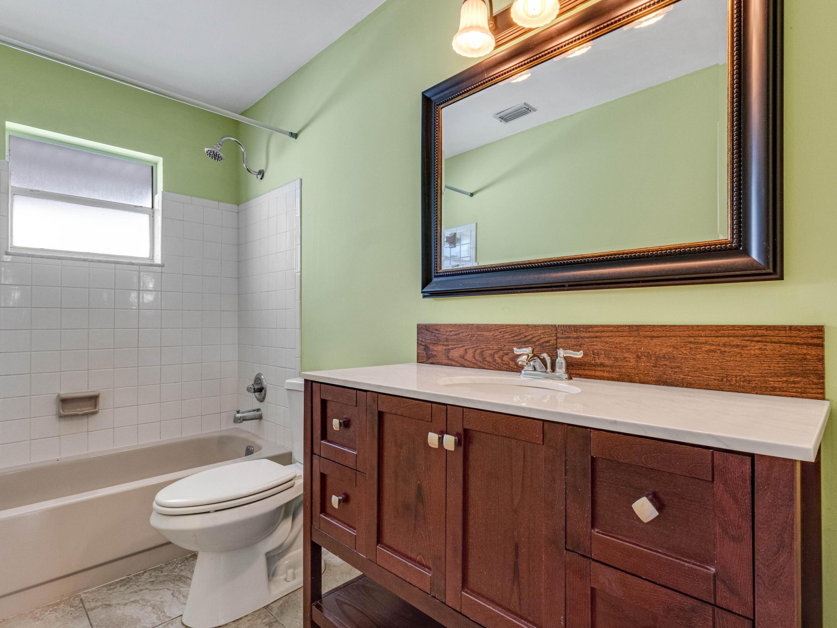 LEISUREVILLE - Residential