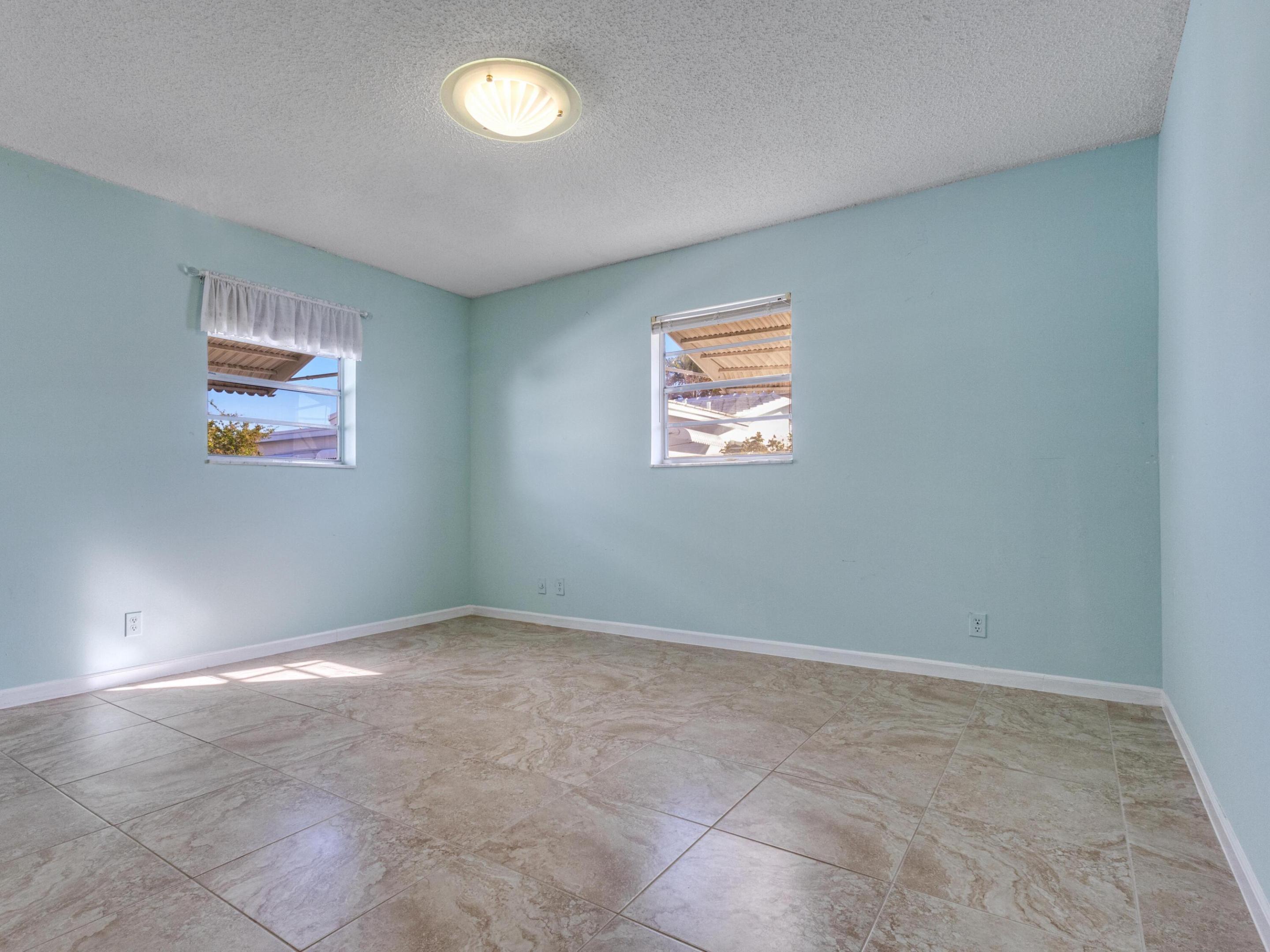 LEISUREVILLE - Residential