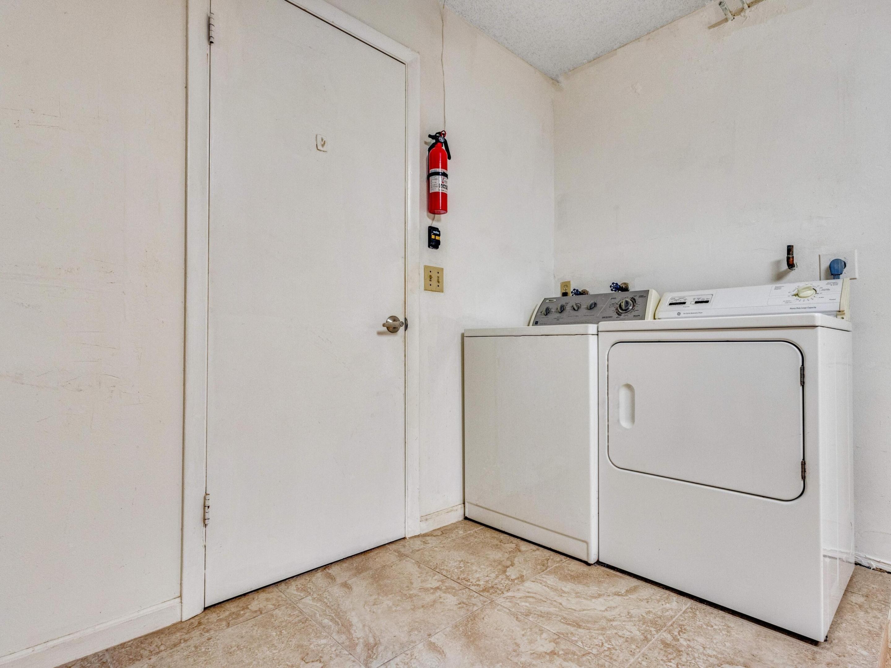 LEISUREVILLE - Residential