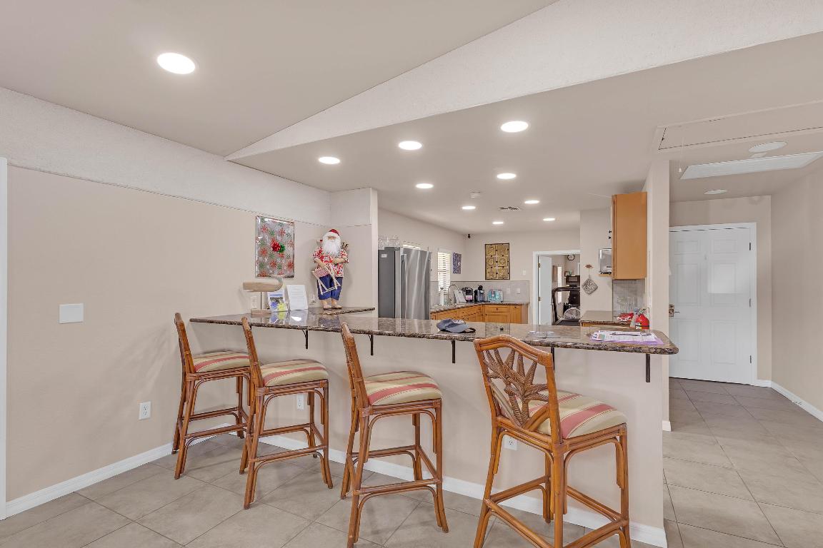 OCEAN HARBOUR SOUTH CONDOMINIUM - Residential