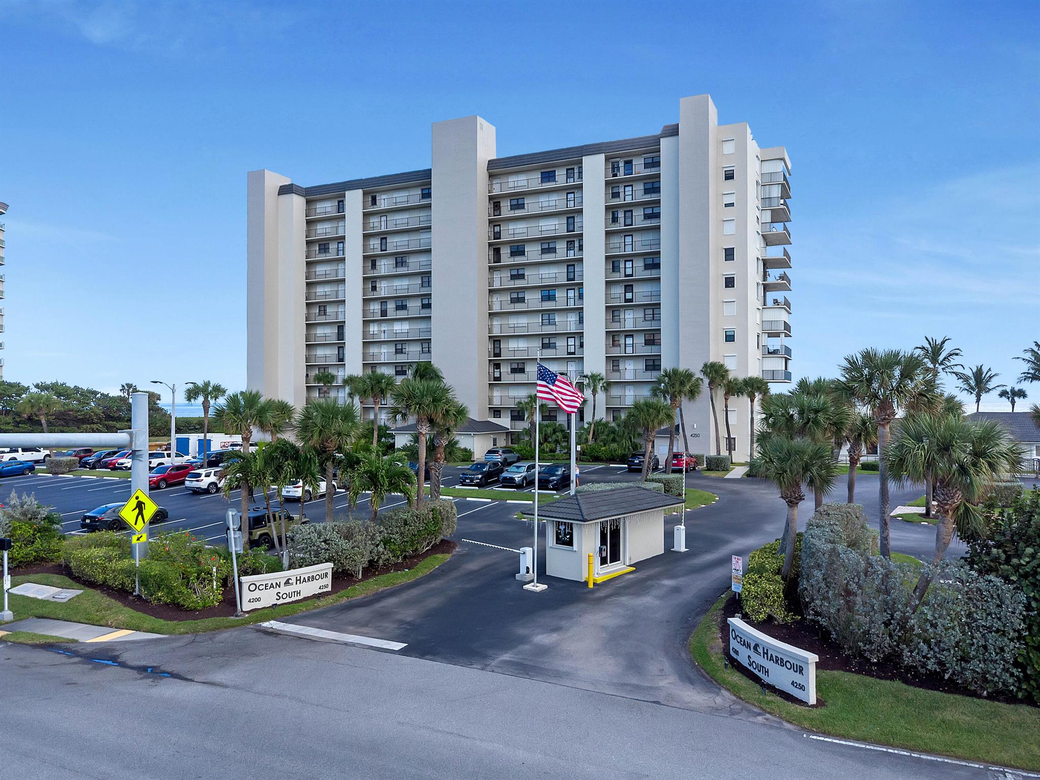 OCEAN HARBOUR SOUTH CONDO - Residential