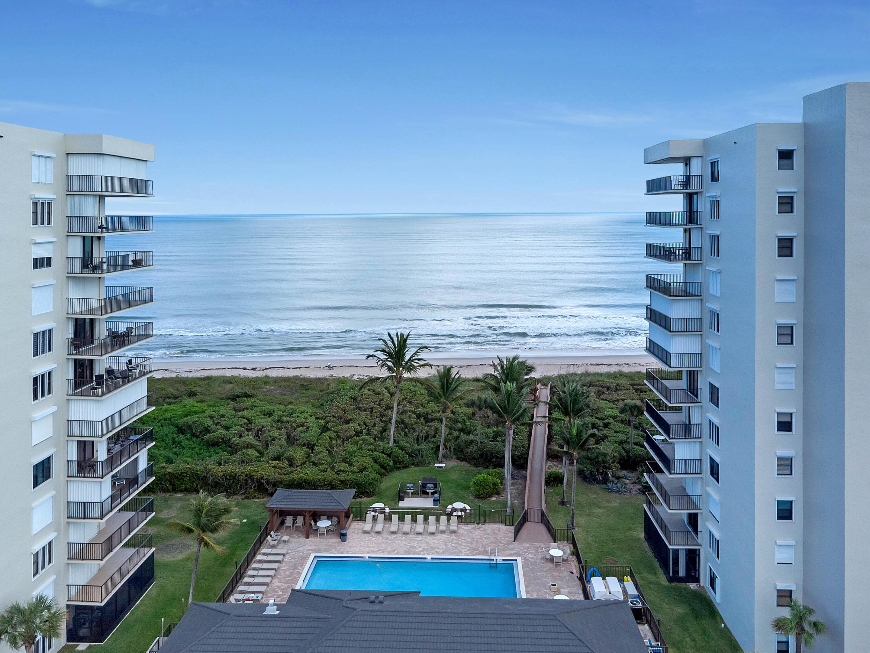 OCEAN HARBOUR SOUTH CONDOMINIUM - Residential