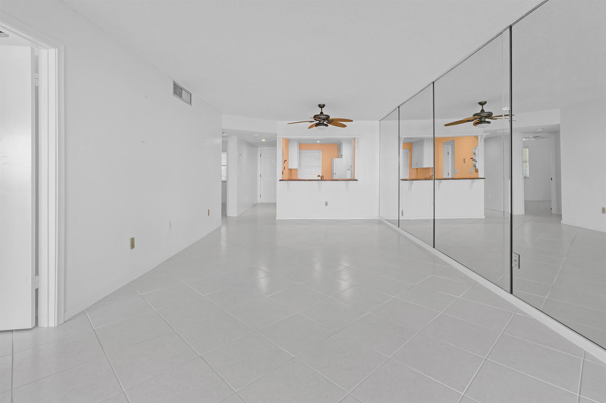 4200 N Highway A1a 311