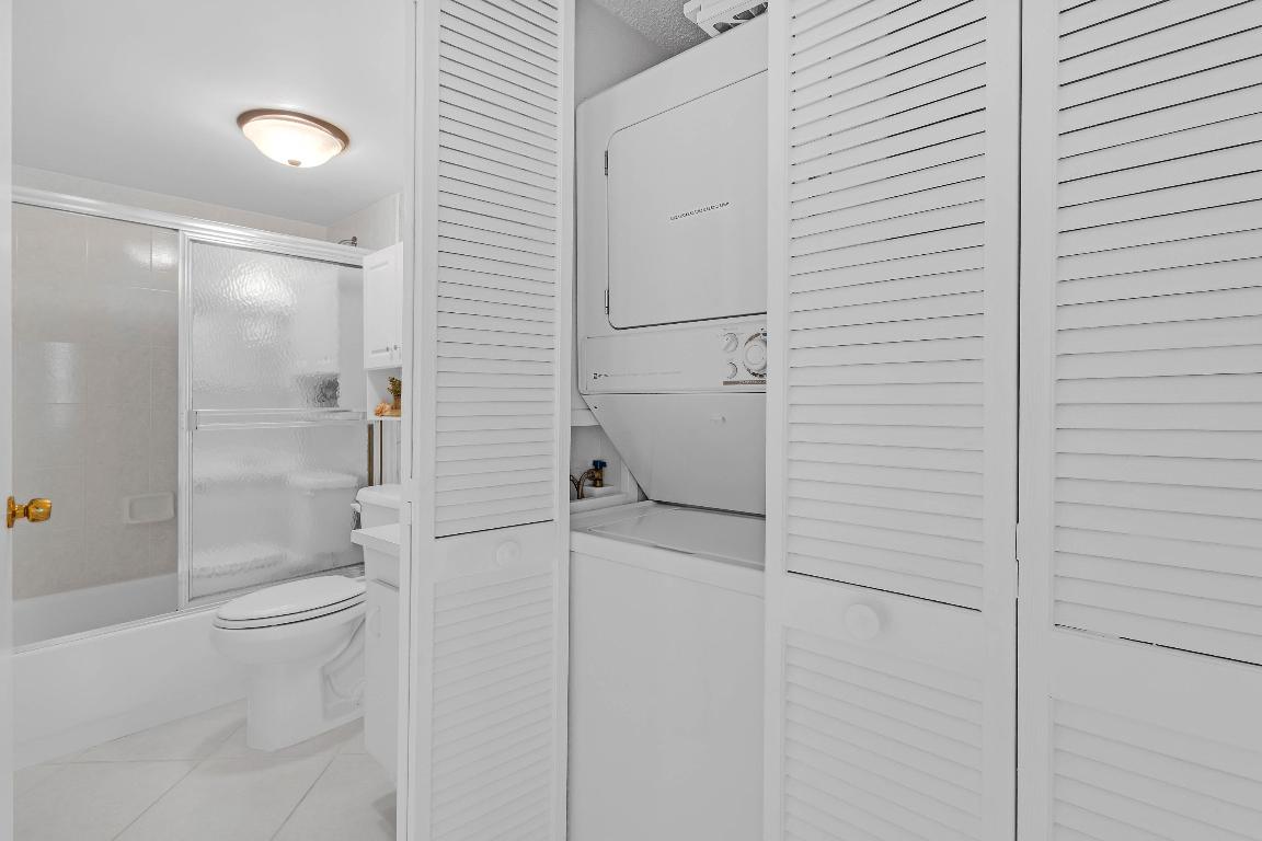 OCEAN HARBOUR SOUTH CONDOMINIUM - Residential