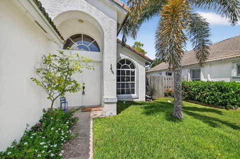 Tiny photo for 1891 Oak Berry Circle, Wellington, FL 33414 (MLS # B26050746)