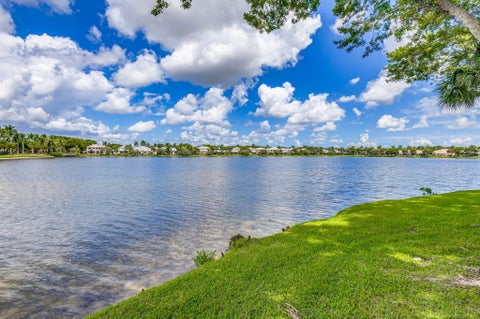 Tiny photo for 1891 Oak Berry Circle, Wellington, FL 33414 (MLS # B26050746)