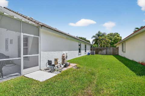 Tiny photo for 1891 Oak Berry Circle, Wellington, FL 33414 (MLS # B26050746)