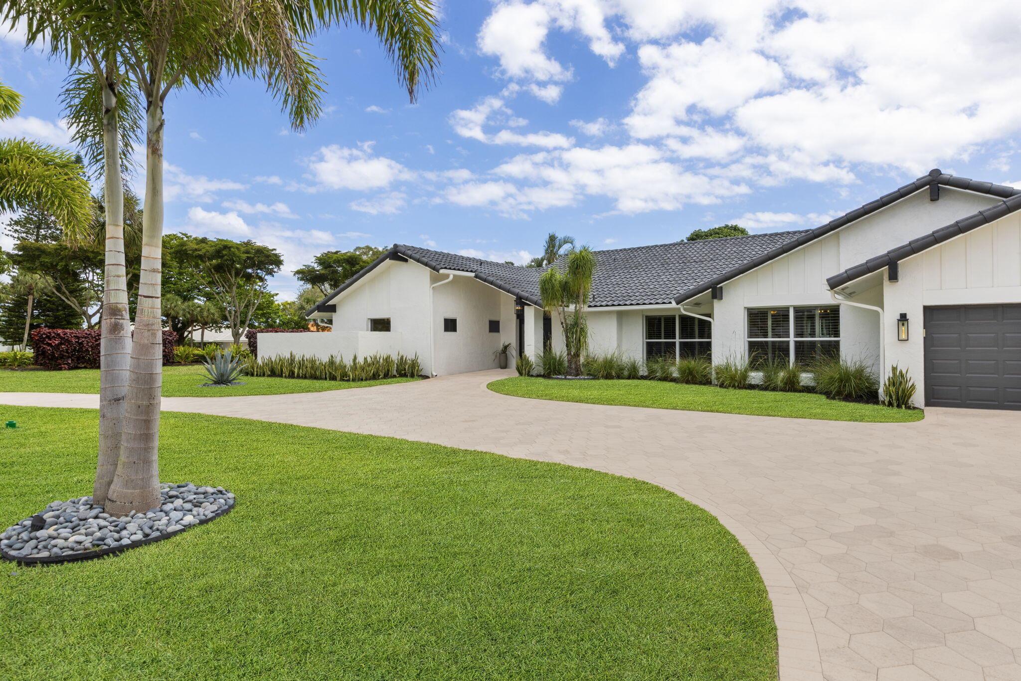 ESTATES III THE - Residential