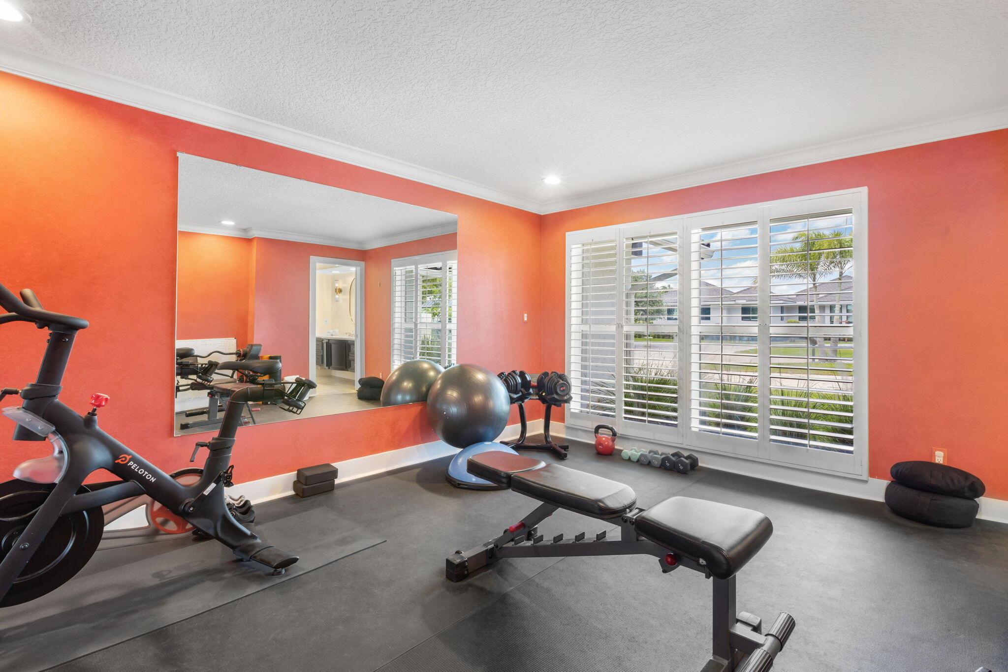 ESTATES III THE - Residential