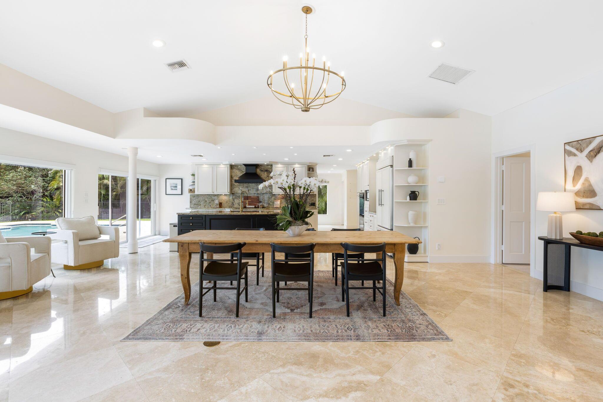 ESTATES III THE - Residential