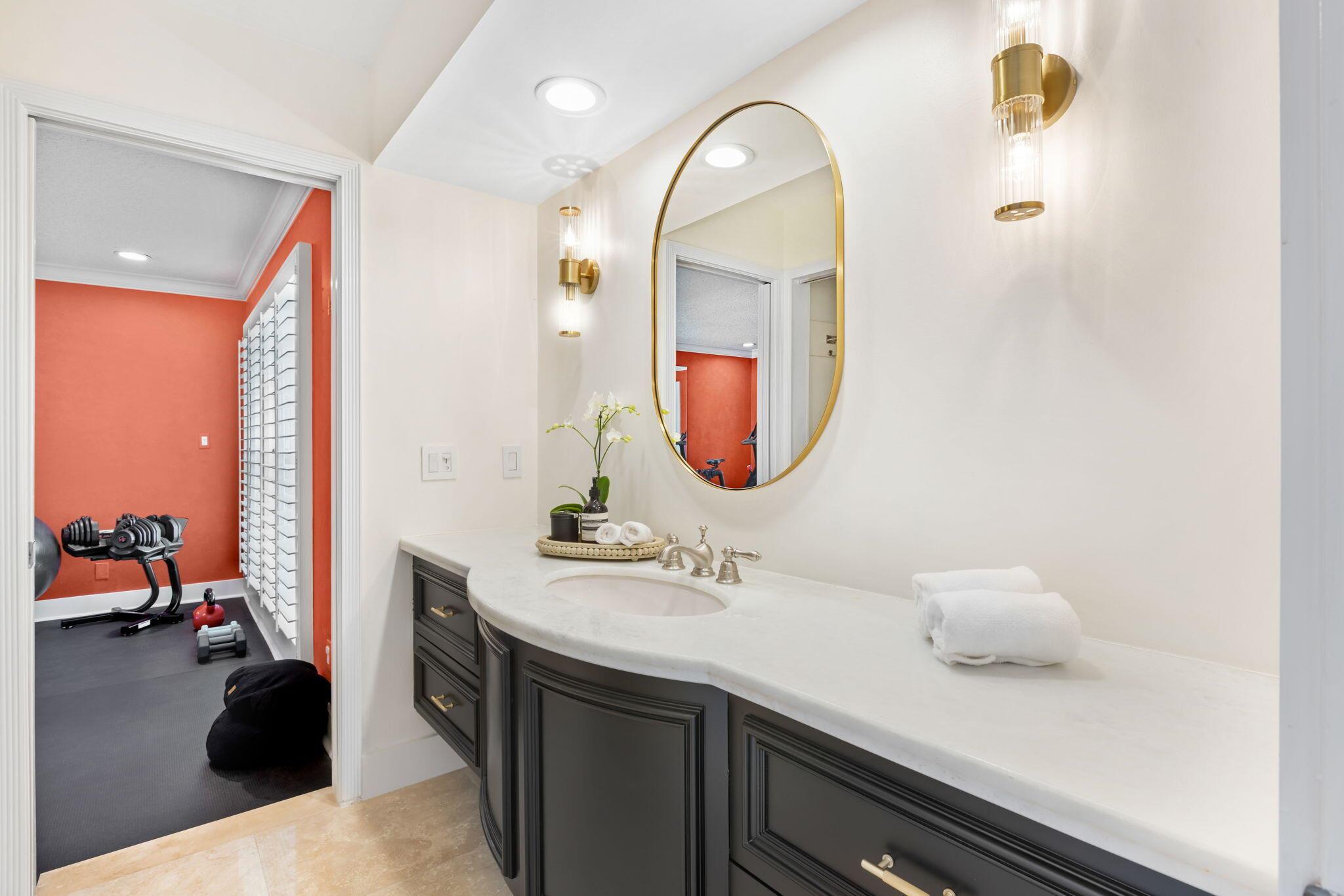 ESTATES III THE - Residential