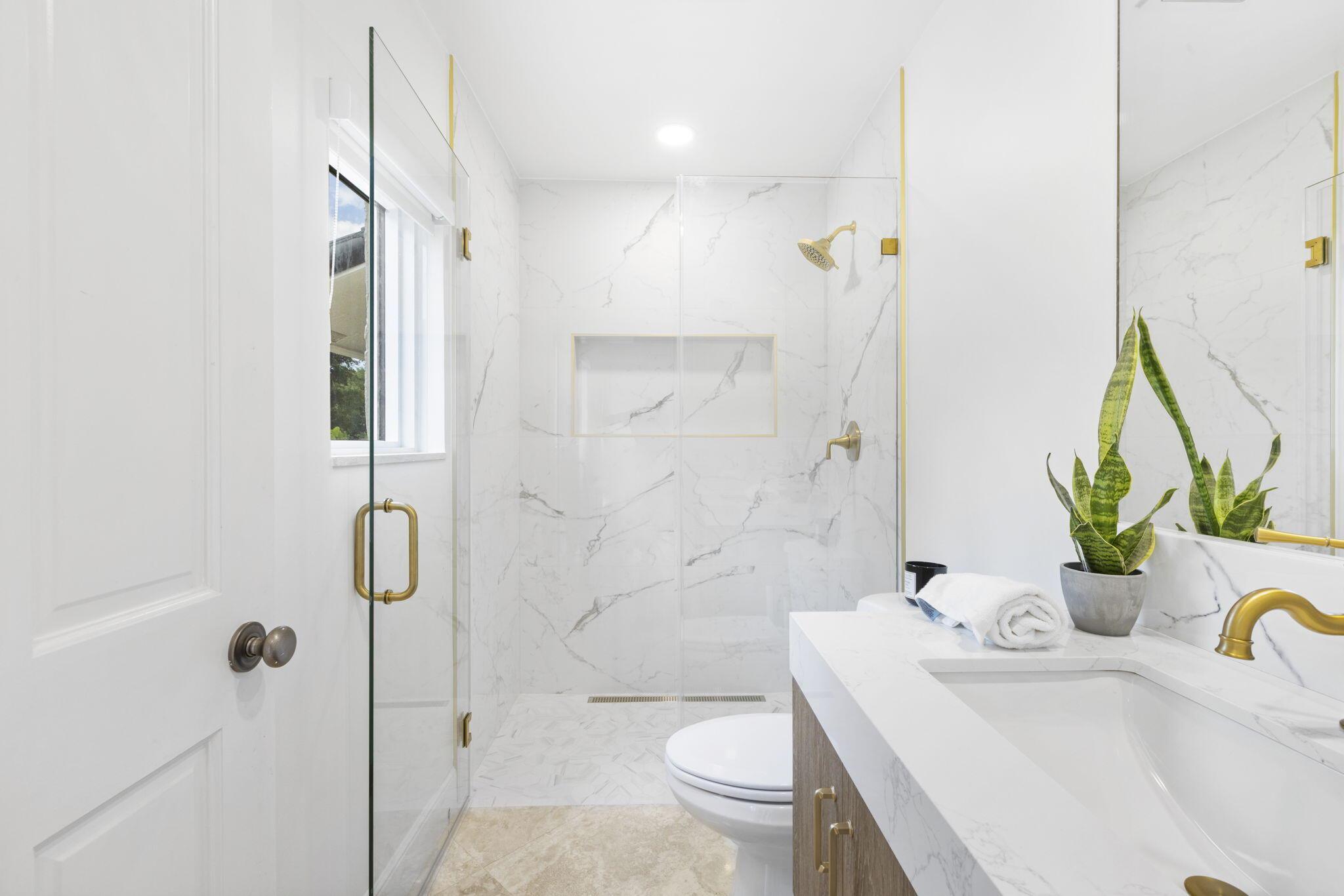 ESTATES III THE - Residential