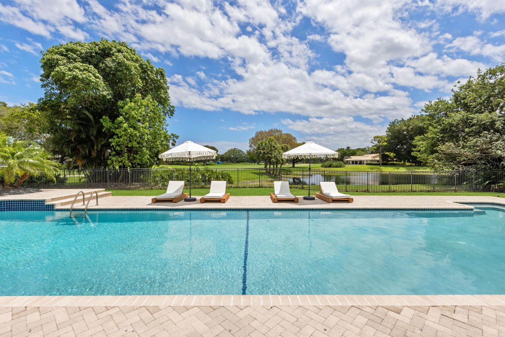 ESTATES III THE - Residential