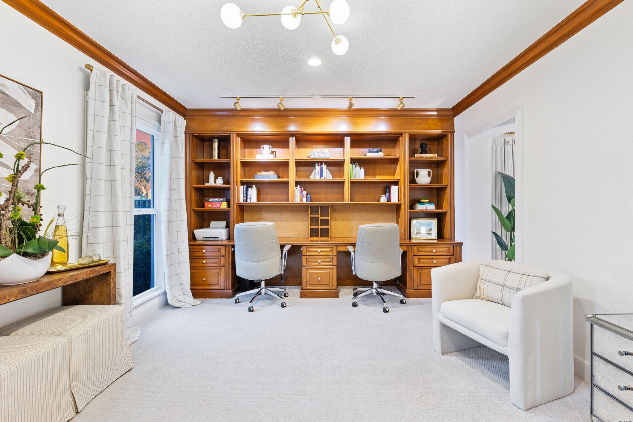 ESTATES III THE - Residential