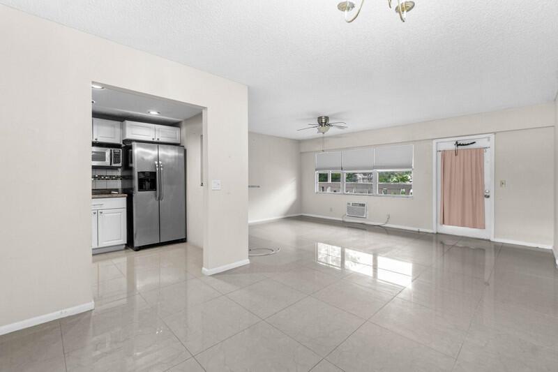 289 Dorset G, Boca Raton, FL, 33434/$80,000 4 289 Dorset G