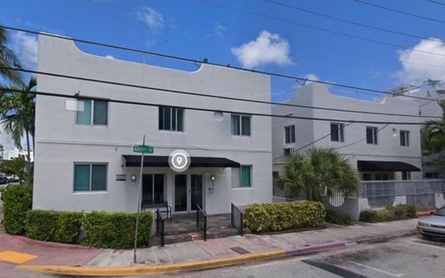 Beautiful 1BR/1BA in Miami Beach – Live just minutes from the ocean in this charming 1-bedroom, 1-bathroom apartment in the heart of Miami Beach! This unit offers a comfortable living space with everything you need to enjoy the ultimate South Florida lifestyle. The apartment features a spacious layout, natural light throughout, and a well-equipped kitchen.